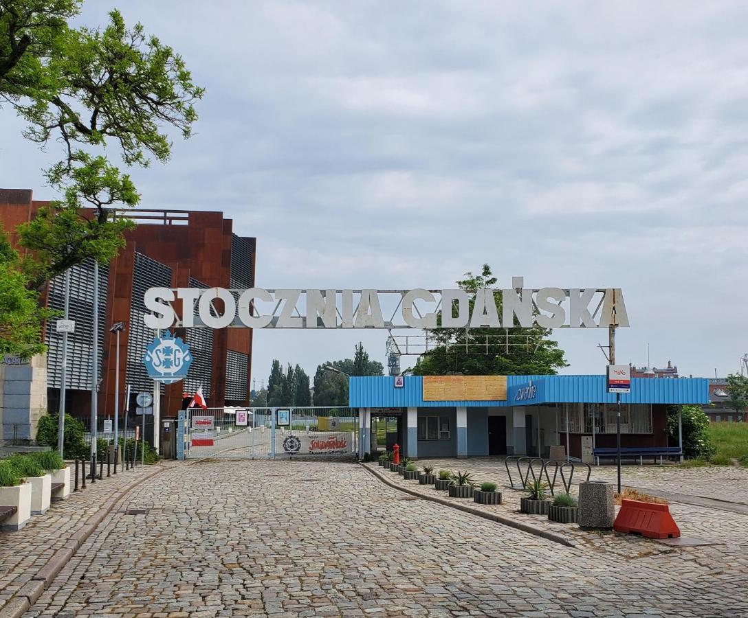 City Center Apartment Bastion Walowa Gdansk Bagian luar foto